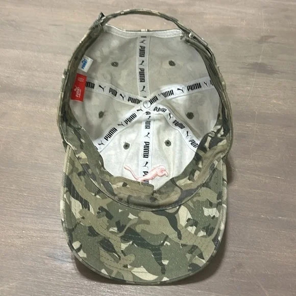Puma Camouflage Hat Pink Puma Logo. Women’s. - Picture 6 of 6